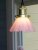 August 15 Fönsterlampa Borstad mässing/Rosa