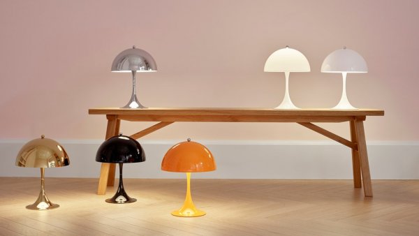 Bordlampa Panthella Mini, Vit opal akryl