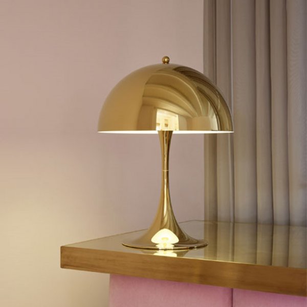 Bordlampa Panthella Mini, Mässing
