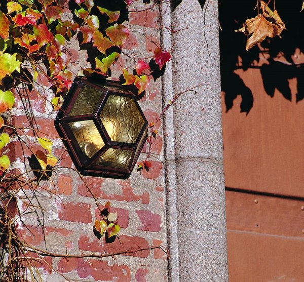 Castor väggplafond E27 galv