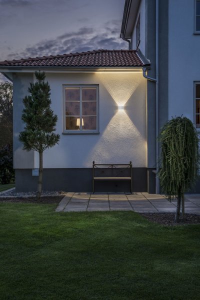 Chieri vägglykta 8W LED 