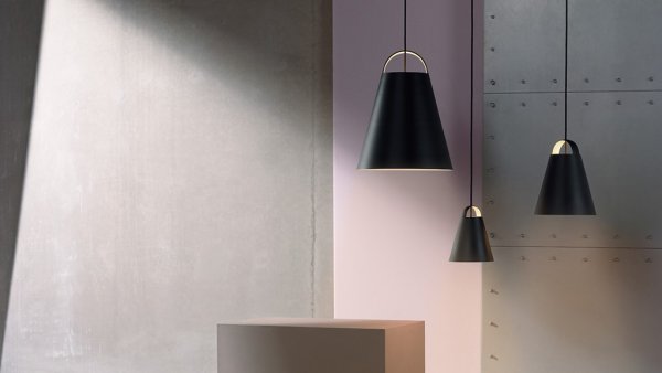 Taklampa Above 550. Svart