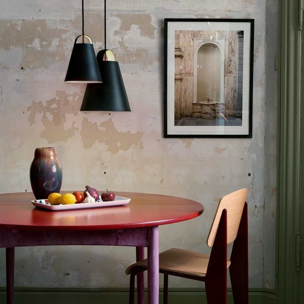 Taklampa Above 550. Svart