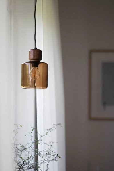 Dot 11 Fönsterlampa Brun