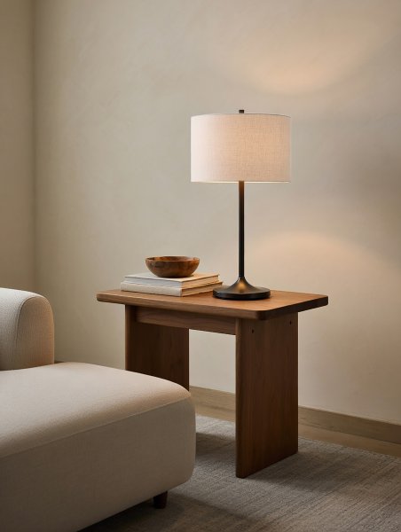 Bordslampa Soft Ø34 linne vit/metallic bronze i ett vardagsrum